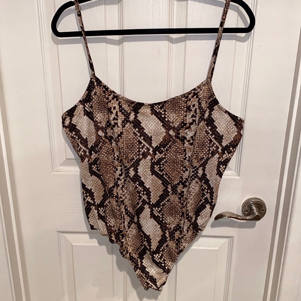 Snake print body suit size 3x used once.